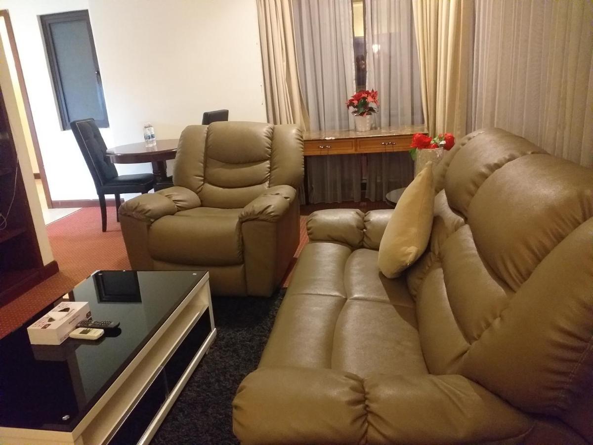 Sabah Suites At Times Square Kl Kuala Lumpur Exterior photo